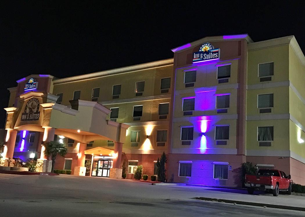 Robinson Inn And Suites 外观 照片